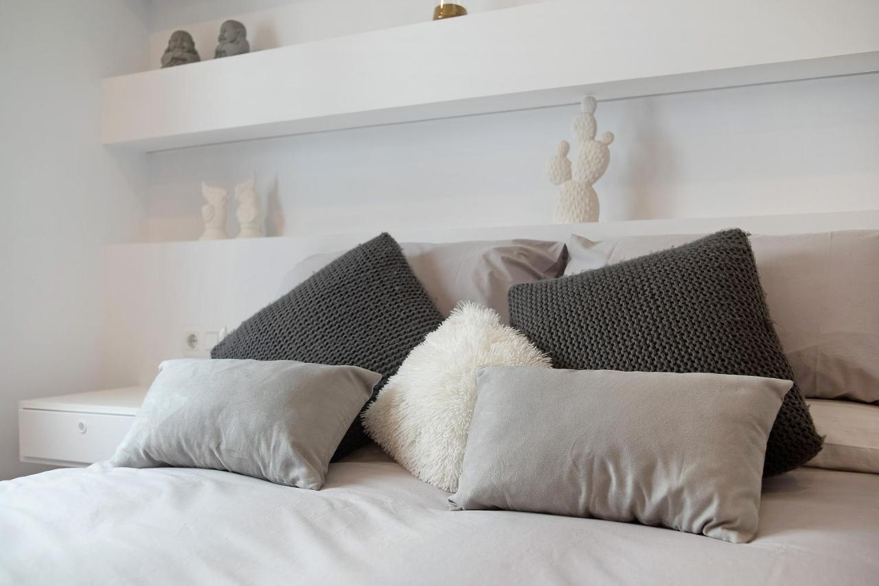 Apartamento Sol - Solo Familias โกนิล เด ลาฟรอนเตรา ภายนอก รูปภาพ