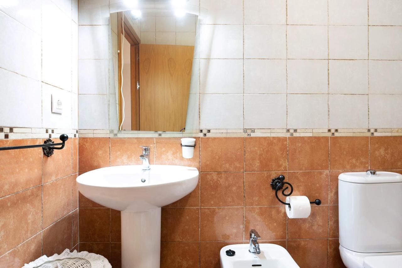 Apartamento Sol - Solo Familias โกนิล เด ลาฟรอนเตรา ภายนอก รูปภาพ